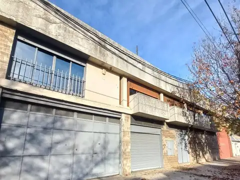 GALPON PARA USO INDUSTRIAL VENTA DIVERSOS USOS COMERCIALES LUIS AGOTE ROSARIO
