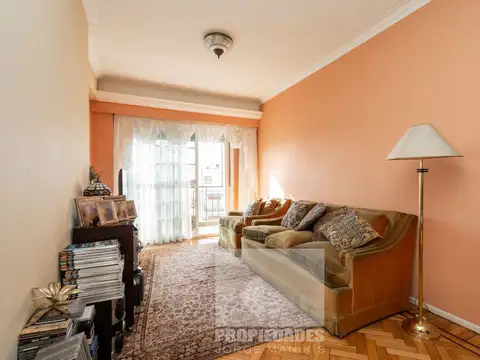 Av. Montes de Oca 600, Piso 9