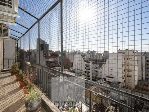 ¡Tu nuevo departamento de 4 ambientes con luz natural y balcón corrido!