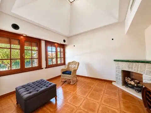 Casa en Venta en Monte Grande, USD 200.000