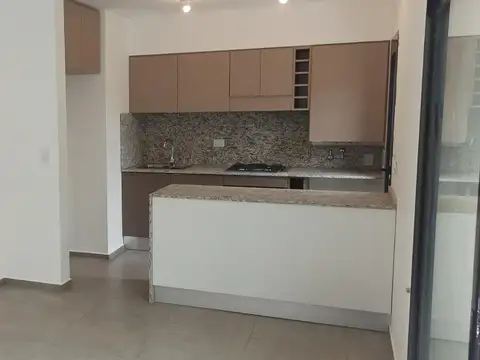 Casa en Alquiler en Manantiales, $ 1.200.000