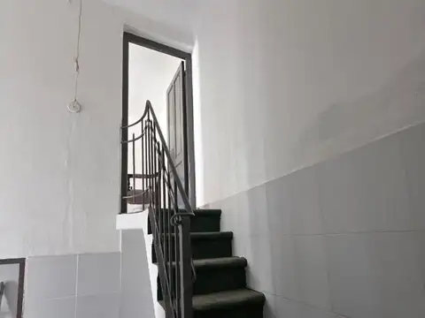 ALQUILO Departamento de 2 dormitorio con patio en Alberdi