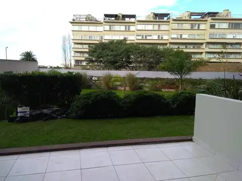 Departamento en Alquiler con 1 cocheras