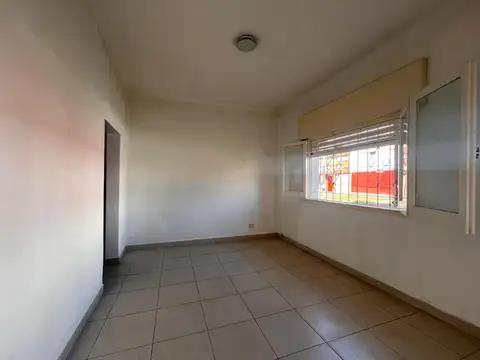 Depto Tipo Casa en Alquiler en Gerli, $ 650.000