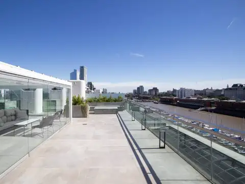 Triplex en venta en Puerto Madero