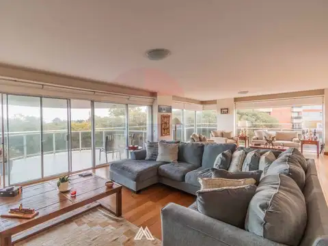Venta, apartamento GREENFIELD, Golf Punta Carretas