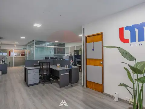 Oficina en Venta en Ciudad Vieja, USD 105.000