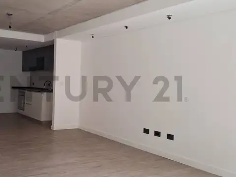 Venta Monoambiente en PB con patio y parrilla Parque Leloir