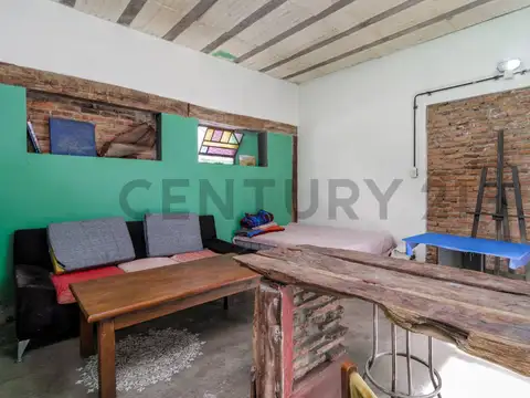 Depto Tipo Casa en Venta 70 años