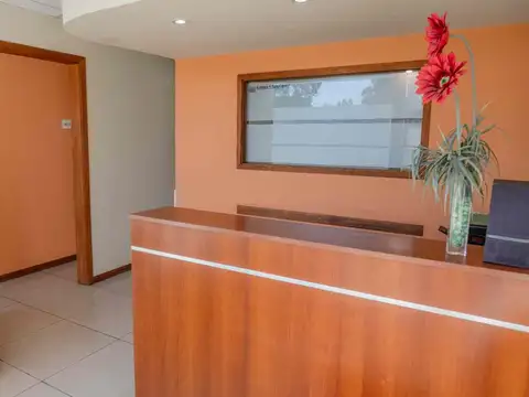 Oficina en Alquiler en Countries y Barrios Cerrados en Pilar, USD 3.300
