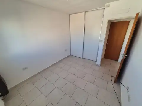 Departamento un dorm en Tucuman 300, General Roca