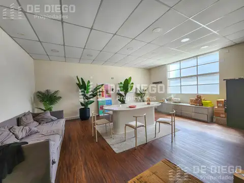 Oficina en Alquiler en Florida, USD 4.090