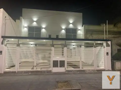 Departamento en venta - 2 dormitorios - 2 baños - 66mts2 - Remedios de Escalada
