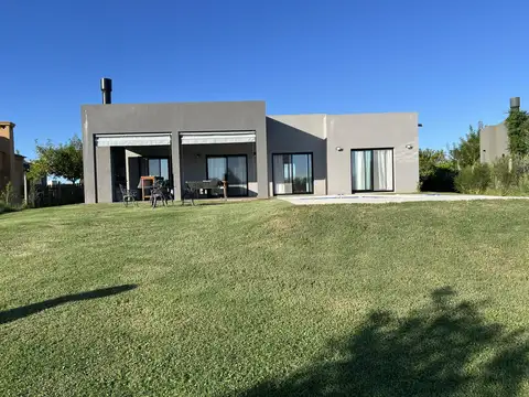 Casa en Venta 1 año