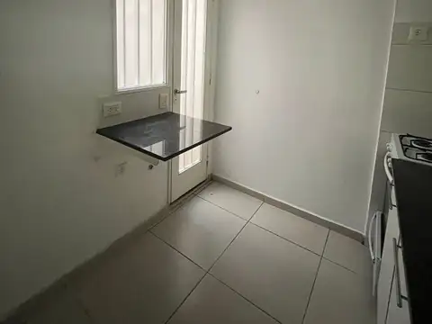 Departamento en Alquiler en Echesortu, $ 400.000