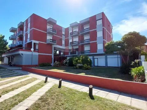 Departamento - Venta - Villa Gesell - 3 Ambientes - Luminoso