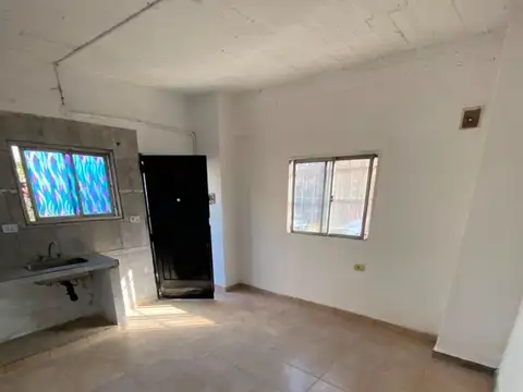 Departamento en Alquiler en Presidente Derqui, $ 350.000