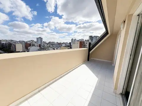 Departamento 5 ambientes con 3 baños