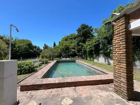 Casa Quinta en Venta en La Hermosura
