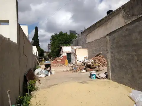 Terreno en Venta 866  mts Frente