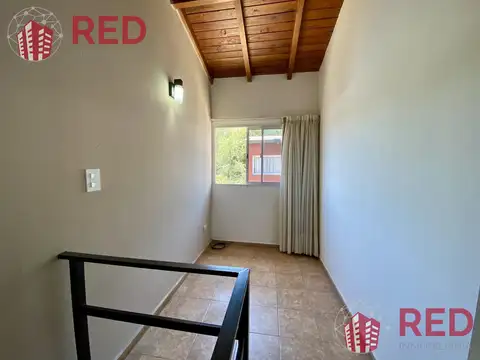 Depto Tipo Casa en Venta con 1 cocheras