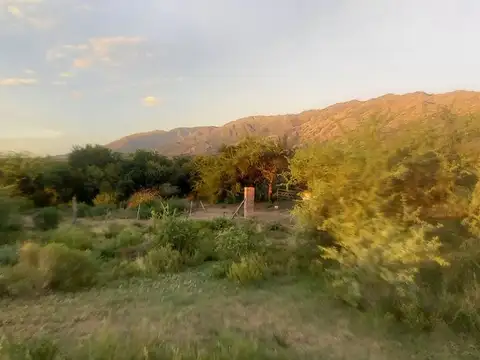 Acceso al Dique Piscu Yaco 700