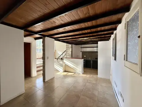 Depto Tipo Casa 2 ambientes con 2 baños