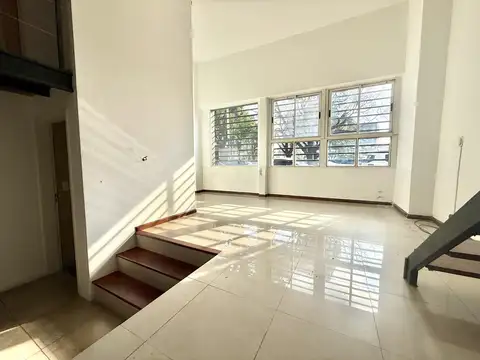 Depto Tipo Casa en Venta de 2 ambientes