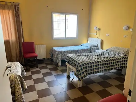 Residencia para mayores habilitada 19 hab.