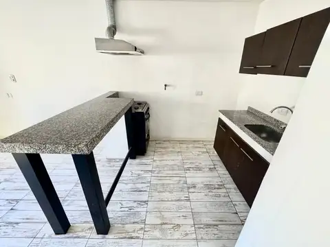 Depto Tipo Casa en Venta de 3 ambientes