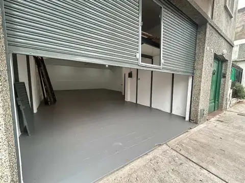 Venta Depósito/Local Villa del Parque