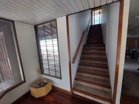 Local - Alquiler - Argentina, San Miguel - Av. Ricardo Balbin 8505256