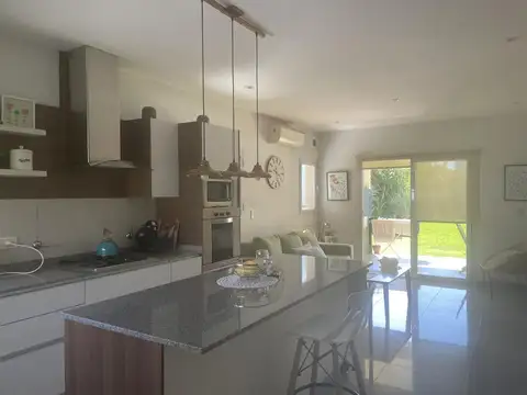 Casa en Venta al Noroeste