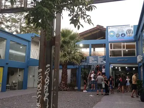 Local en Alquiler en Moreno, $ 350.000