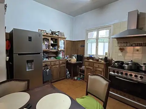 Depto Tipo Casa en Venta 50 años