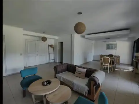 Casa en Alquiler en Pilar del Este - Santa Guadalupe, USD 1.300