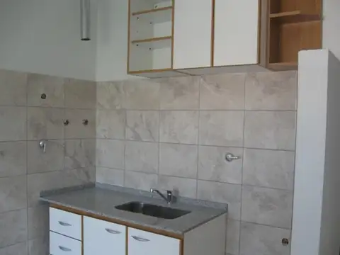 Excelente Monoambiente En 1° Piso
