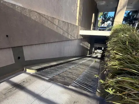Cochera cubierta  en alquiler ubicado en San Miguel