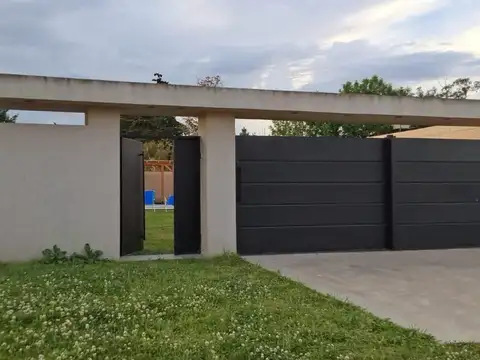 Casa quinta con pileta en La Plata