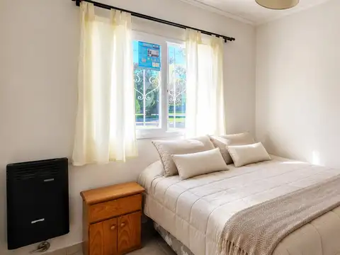 Casa en Venta con 4 cocheras