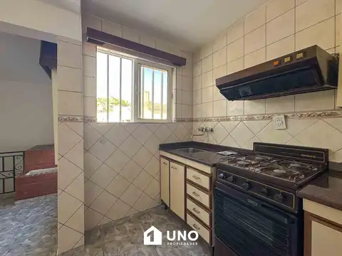 Independencia 3100, Piso 01