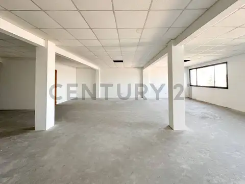 Oficina en Venta con 6 cocheras