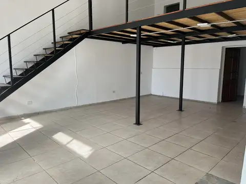Local en Alquiler en Arguello, USD 1.100.000