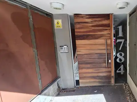 MONOAMBIENTE SUPER LUMINOSO, APTO CRÉDITO Y APTO PROFESIONAL 