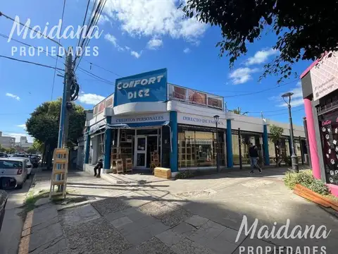 Excelente Oportunidad de Inversión! Ubicación Inmejorable en Escobar, Local En Venta
