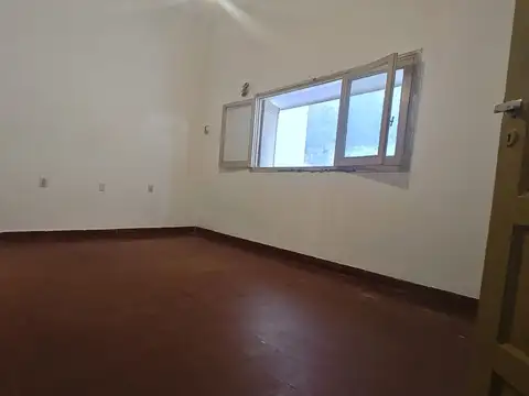 Depto Tipo Casa en Venta 53 años