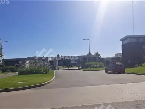 Terreno en Venta en Ayres Plaza, USD 195.000