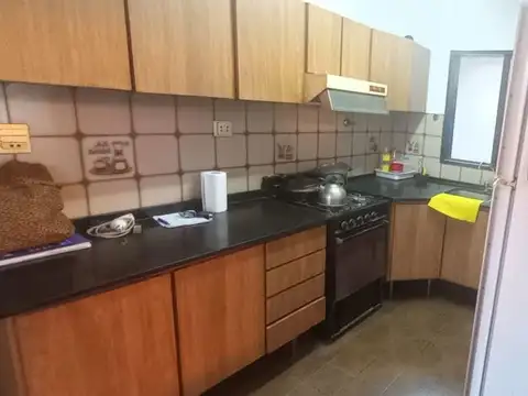 CASA AMOBLADA RIO TERCERO SE VENDE, 3 DORMITORIOS