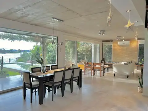 Casa en Venta de 5 dormitorios