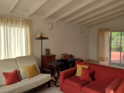 Casa  en venta de 6 ambientes en Barrio Los Sauces, Pilar, G.B.A. Zona Norte